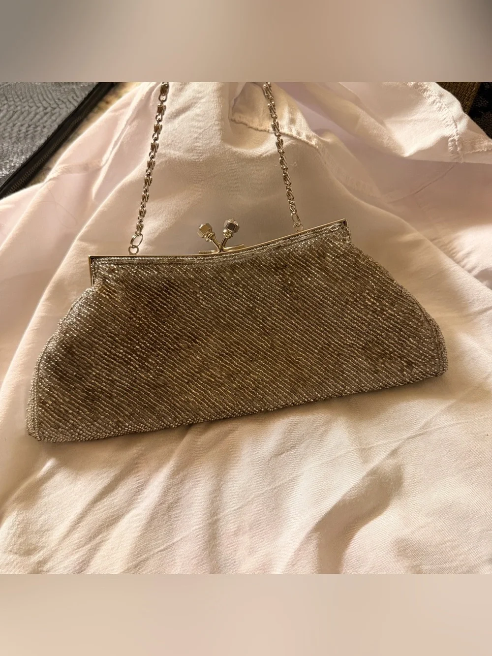 Lovely N.Y. Silver Beaded Metallic Kiss Lock Chain Strap Lined Women's Clutch